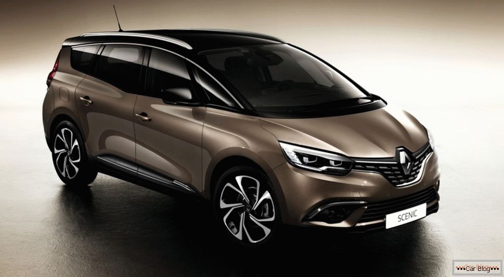 Французы провели презентацию нового Renault Grand Cênica