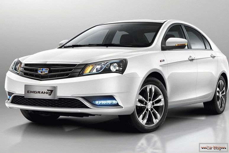 foto geely emgrand 7