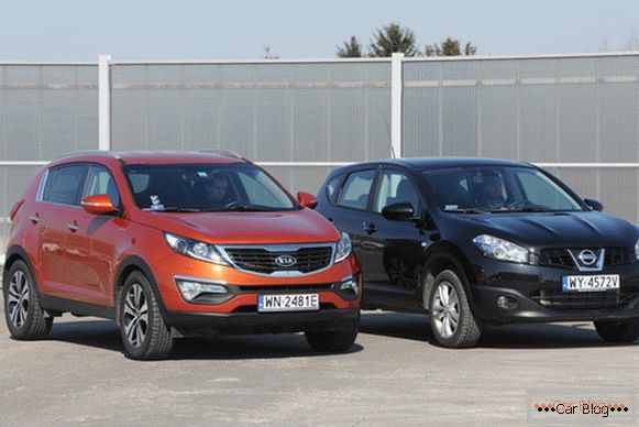 Comparação de dois concorrentes no mercado de vendas: Kia Sportage e Nissan Qashqai