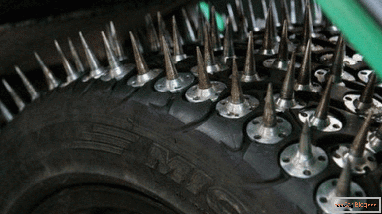 é melhor escolher pneus studless de inverno