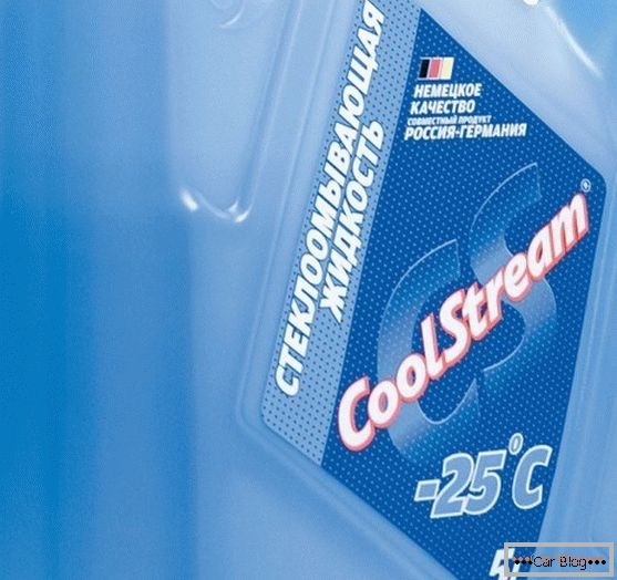 Coolstream - fluido de pára-brisa produzido na Rússia