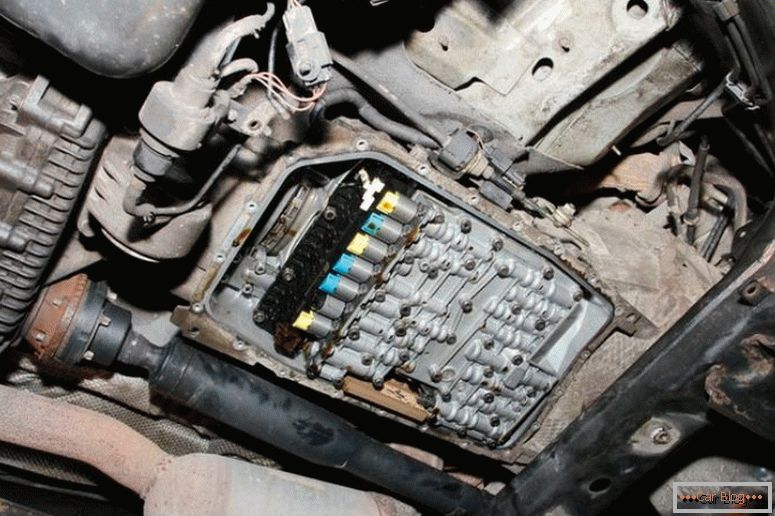 Problemas do fundo do carro Land Rover Discovery 3