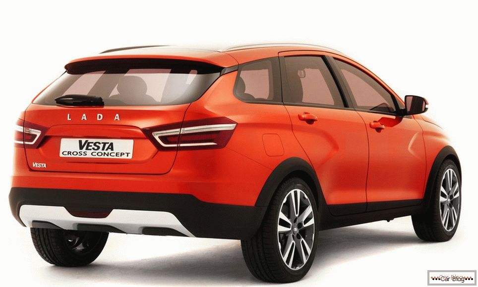 На Ижевском автозаводе собрали первые модели Lada Vesta Cross