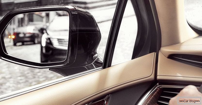 Cadillac XT5 espelho retrovisor