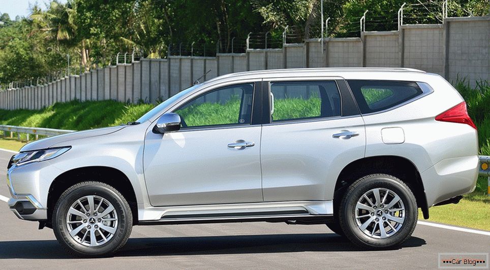 О том, когда Novo Mitsubishi Pajero Sport приедет в Россию, японцы скажут в декабре
