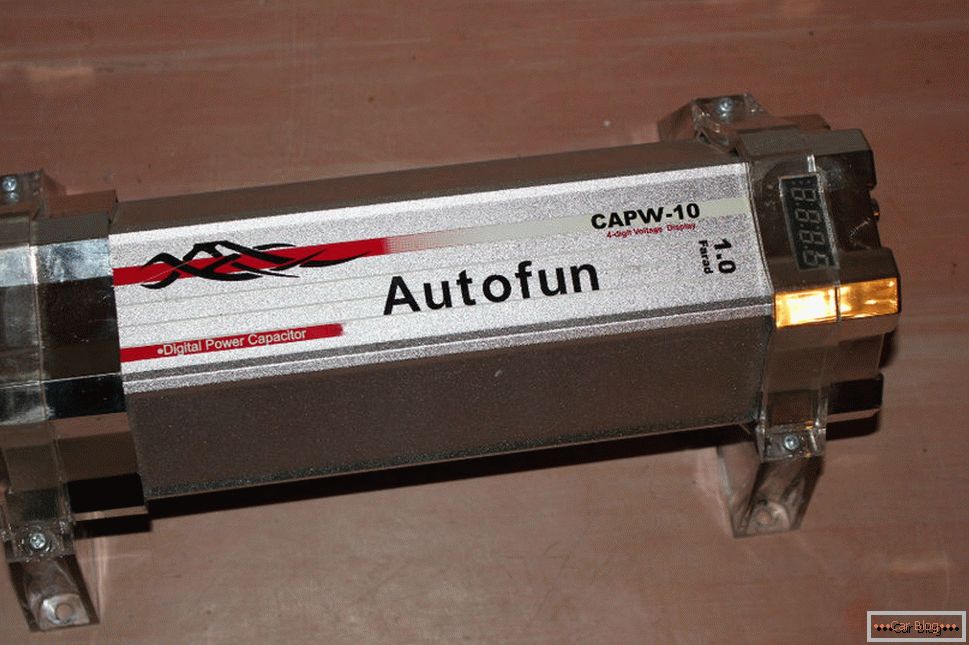 Capacitor para subwoofer Autofun CAP-10