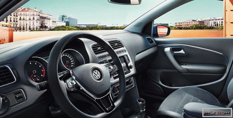 Salão de beleza Volkswagen Polo sedan 2015-2017