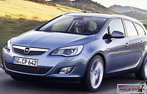 Liberação do vagão de Opel Astra