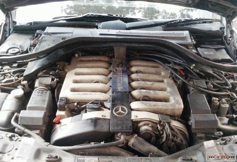 Motor automotivo Mercedes-Benz (W140)