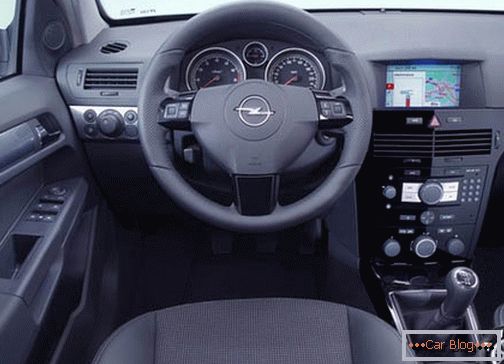 Especificações do vagão Opel Astra